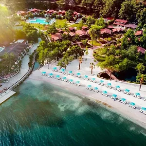 https://the-bay-beach.aegeanhotels.net