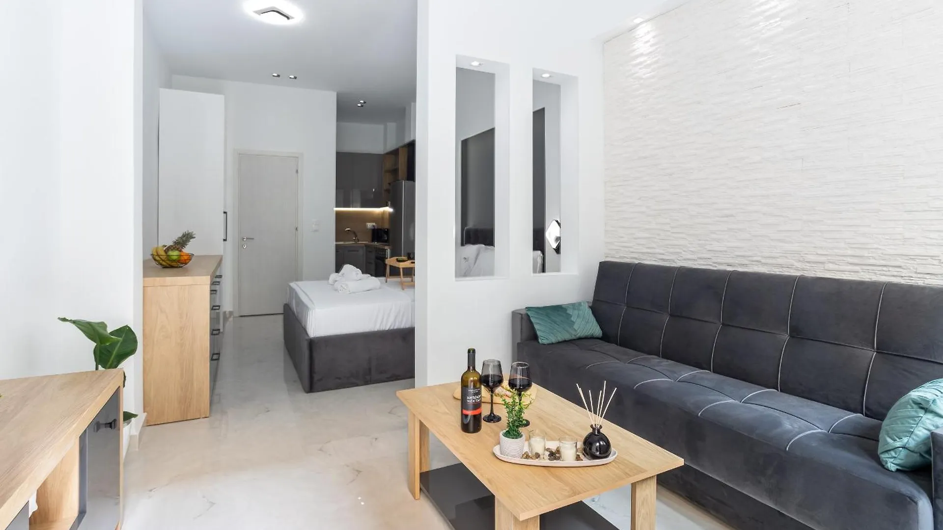 New Luxury Apartment In Downtown Thessalonique