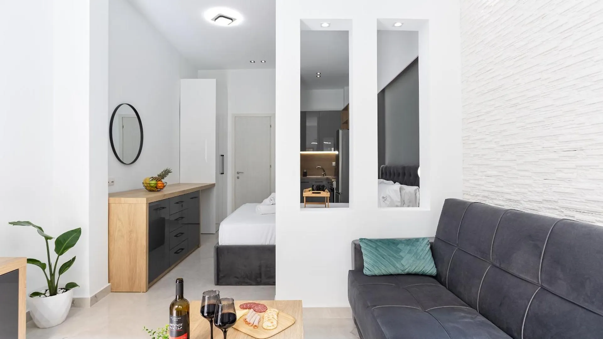 New Luxury Apartment In Downtown Selanik Yunanistan
